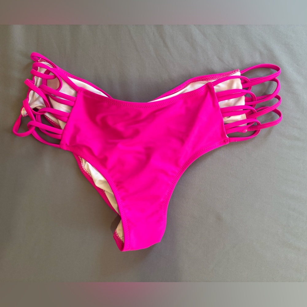 Hot pink scrunch butt swim bottom